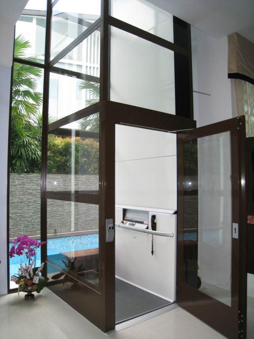 家用(yong)小型電梯